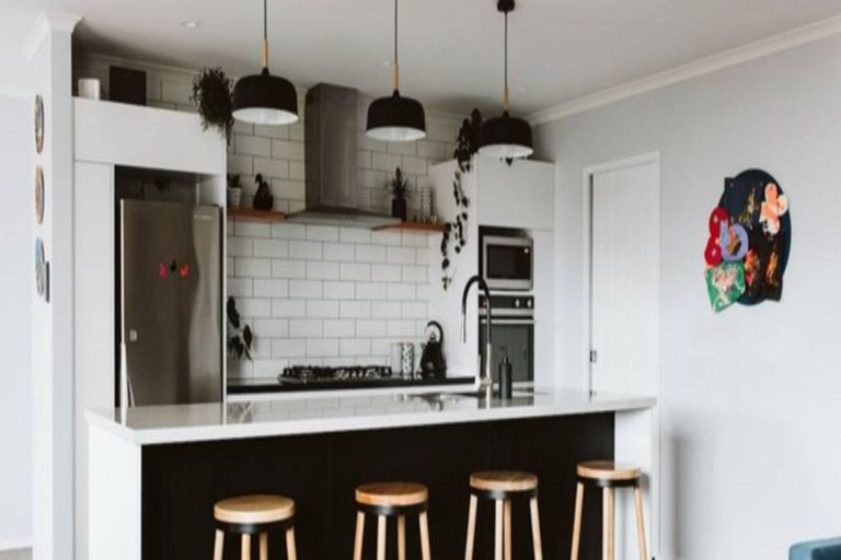 Photo of property in 138 Taupaki Road, Taupaki, 0782