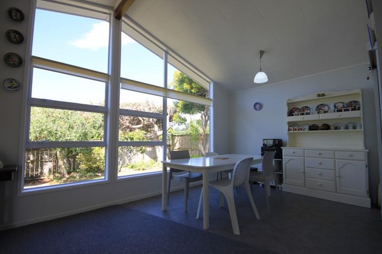 Photo of property in 1 Pitkethley Circle, Pauanui, Hikuai, 3579