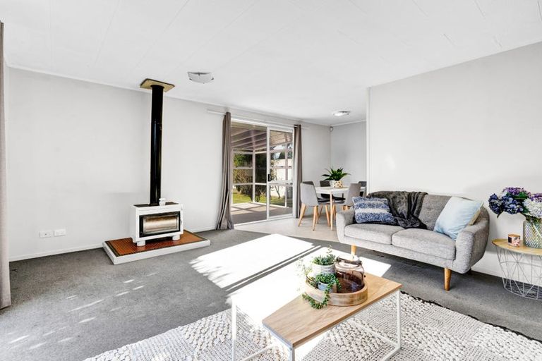 Photo of property in 12 Villa Place, Bell Block, New Plymouth, 4312