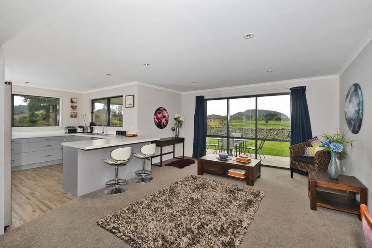 Photo of property in 27 Heartstone Place, Te Kamo, Kamo, 0185