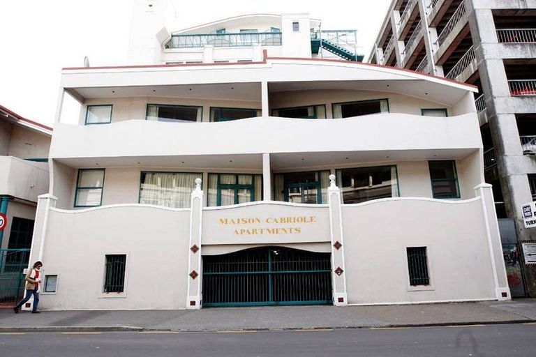 Photo of property in 12/60 Courtenay Place, Te Aro, Wellington, 6011