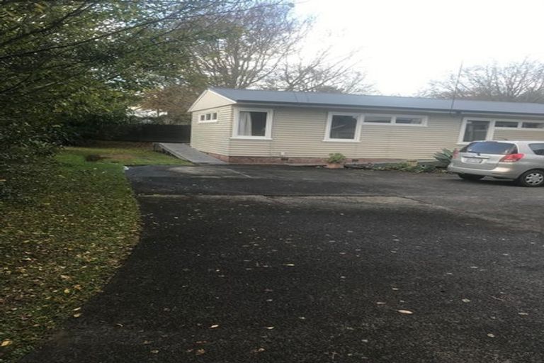 Photo of property in 2/20 Tonar Street, Northcote, Auckland, 0627