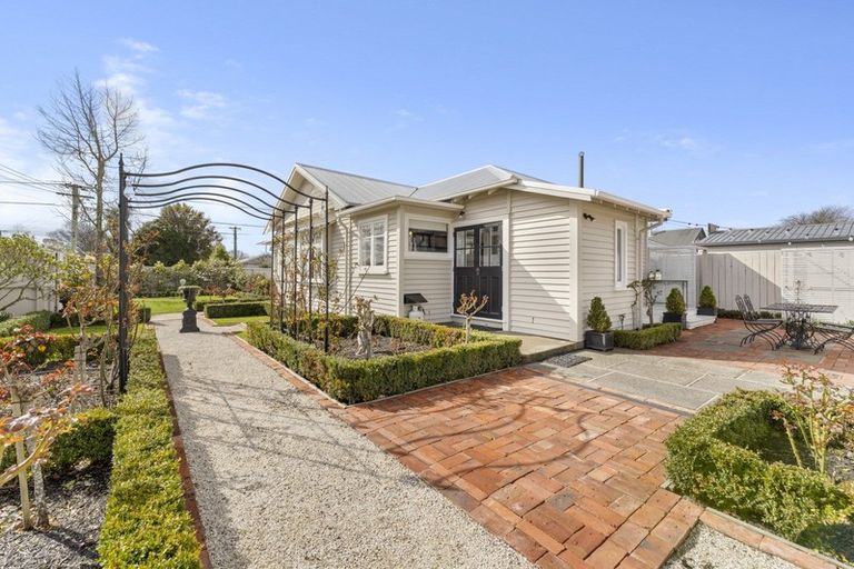Photo of property in 26 Stenness Avenue, Somerfield, Christchurch, 8024