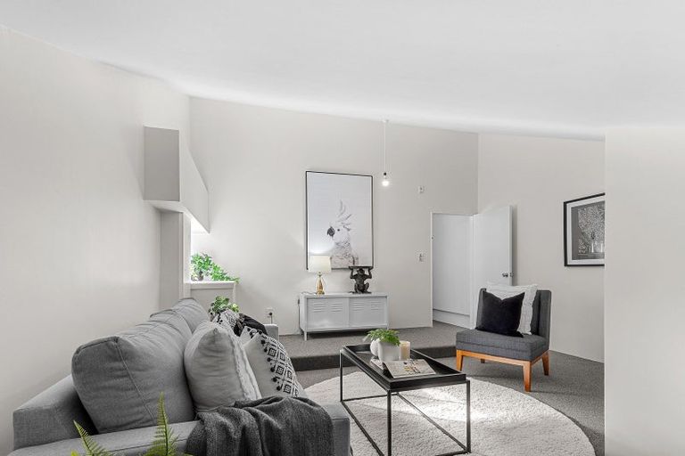 Photo of property in 11/5 Hopper Street, Mount Cook, Wellington, 6011