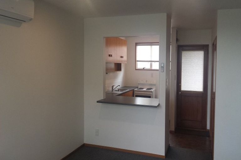 Photo of property in 1/27 Packe Street, Edgeware, Christchurch, 8013