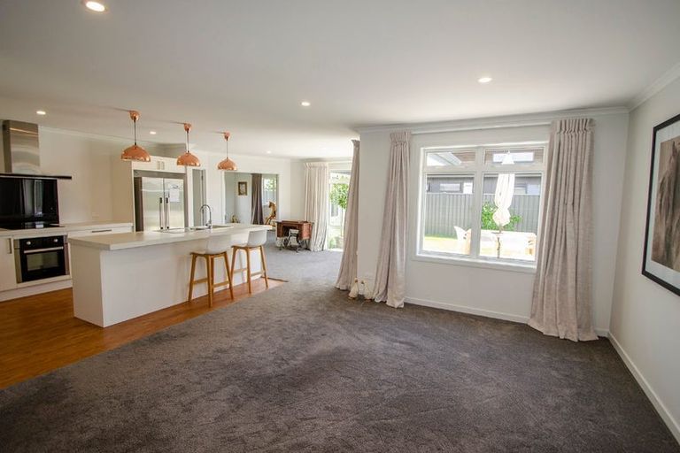 Photo of property in 10 Phoenix Place, Cromwell, 9310