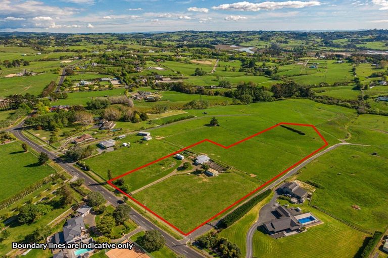 Photo of property in 250 Clifton Road, Whitford, 2571