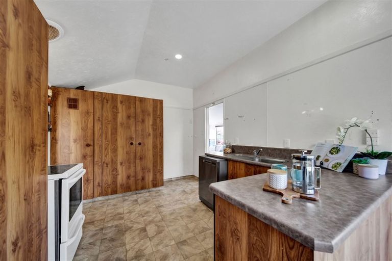 Photo of property in 98 Mangati Road, Bell Block, New Plymouth, 4312