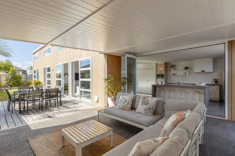 Photo of property in 117 Coast Boulevard, Papamoa Beach, Papamoa, 3118