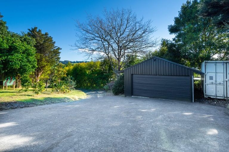 Photo of property in 67 Waitakere Road, Waitakere, Auckland, 0816