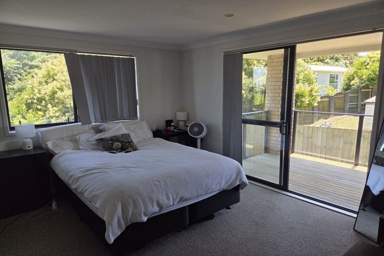 Photo of property in 38 Cockayne Crescent, Sunnynook, Auckland, 0620