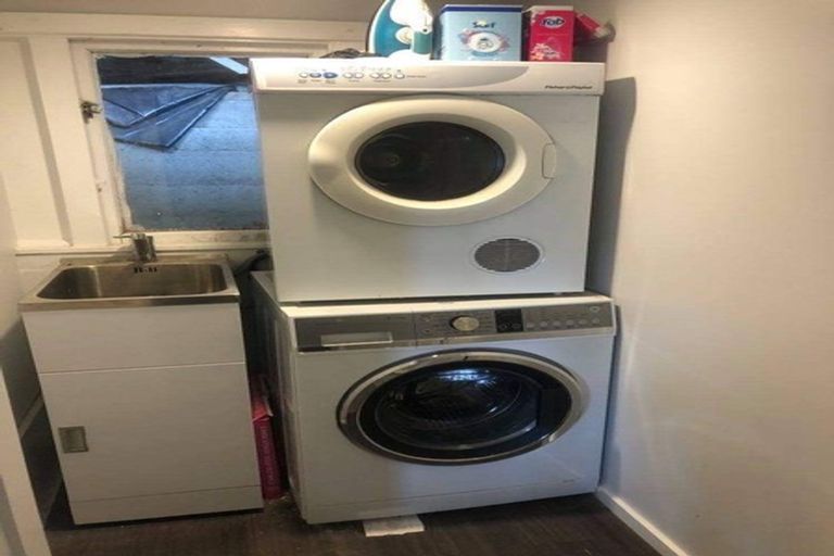 Photo of property in 49 Park Terrace, Corsair Bay, Lyttelton, 8082