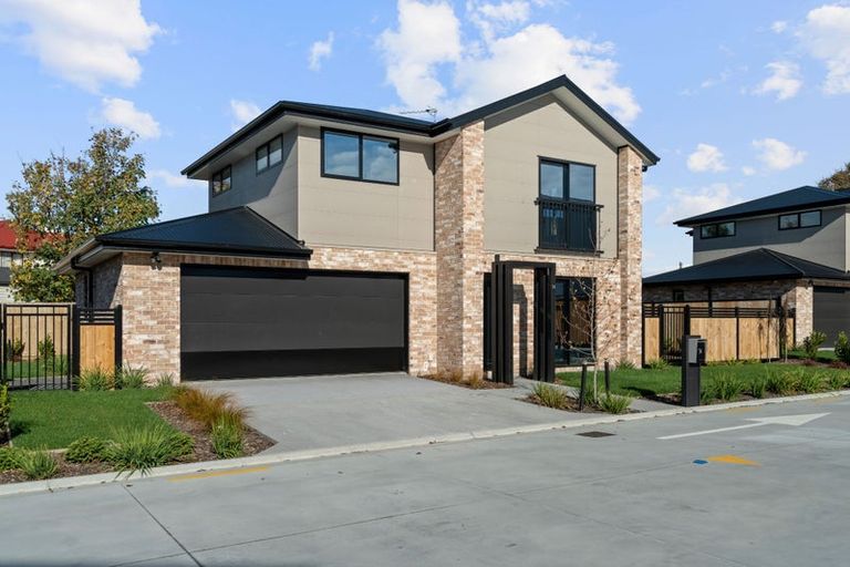 Photo of property in 54 Mohua Lane, Upper Riccarton, Christchurch, 8041