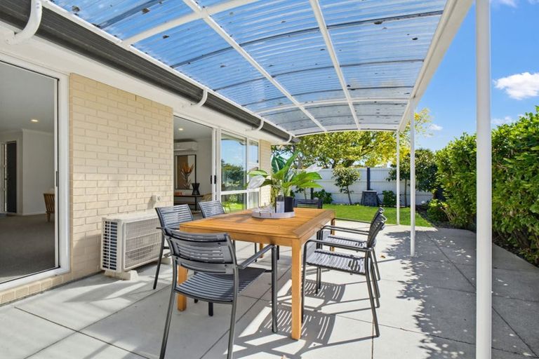 Photo of property in 22 Florence Avenue, Palmerston North, 4414