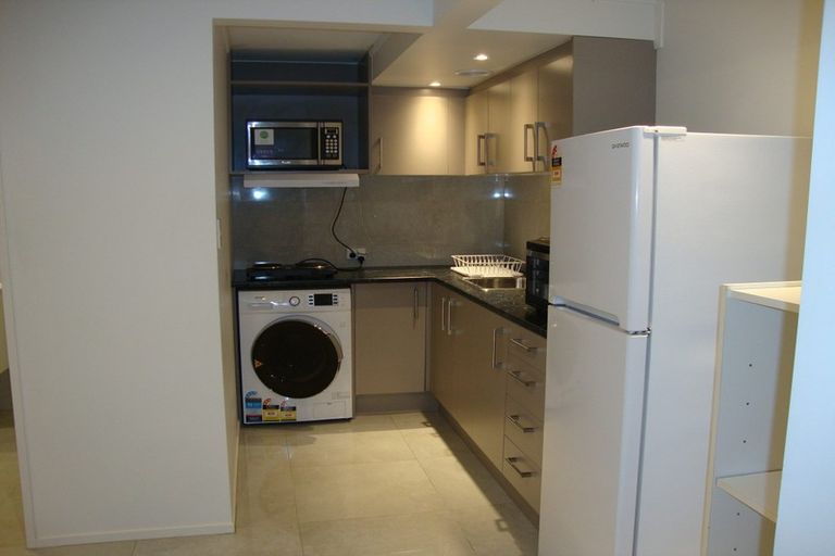 Photo of property in 1/36 Palliser Lane, Browns Bay, Auckland, 0630