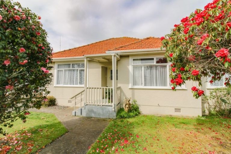 Photo of property in 2 Poutini Street, Whanganui East, Whanganui, 4500