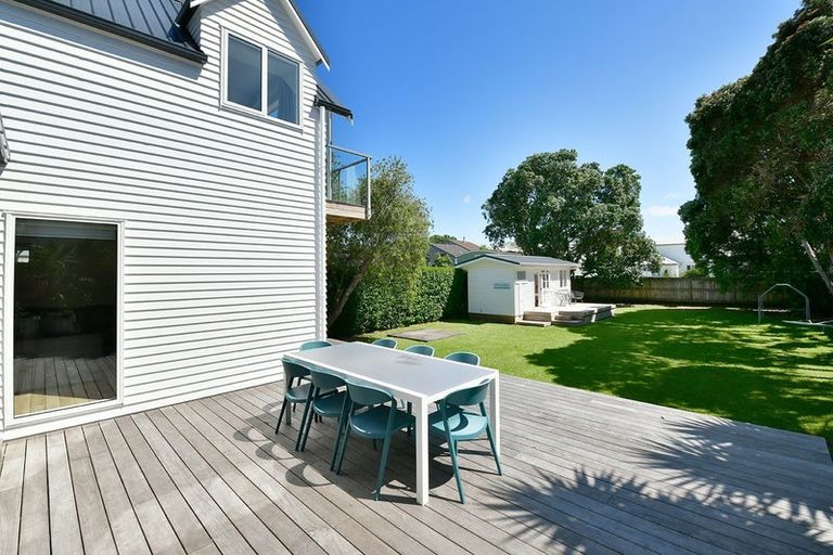 Photo of property in 20 Glamis Avenue, Manly, Whangaparaoa, 0930