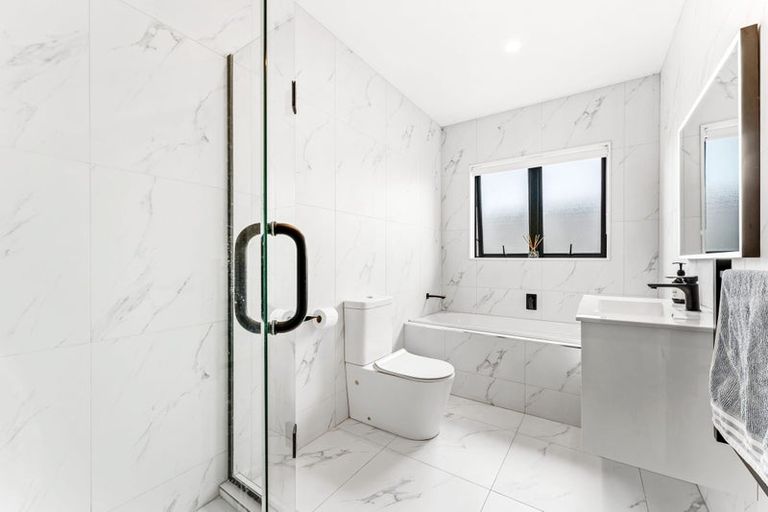 Photo of property in 124 Parkview Drive, Gulf Harbour, Whangaparaoa, 0930