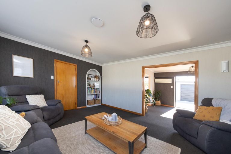 Photo of property in 7 Liverpool Street, Takaro, Palmerston North, 4412
