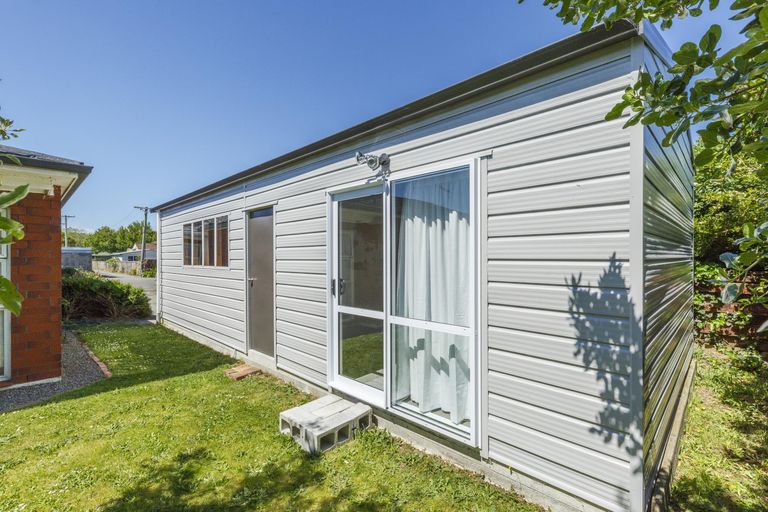 Photo of property in 1/495a Ferguson Street, Palmerston North, 4410