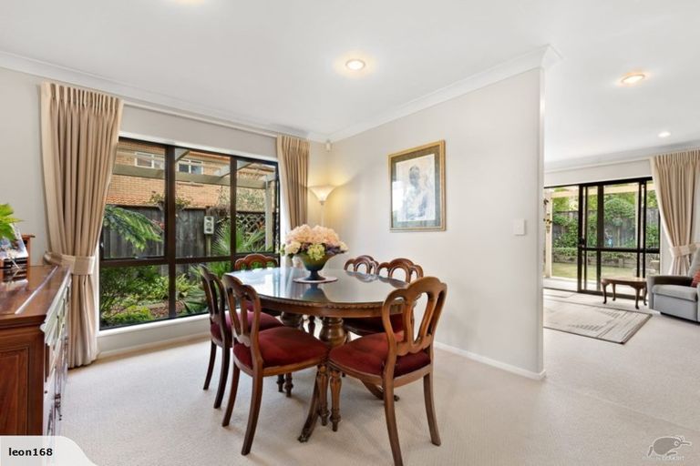Photo of property in 40 Coachman Drive, Flat Bush, Auckland, 2016