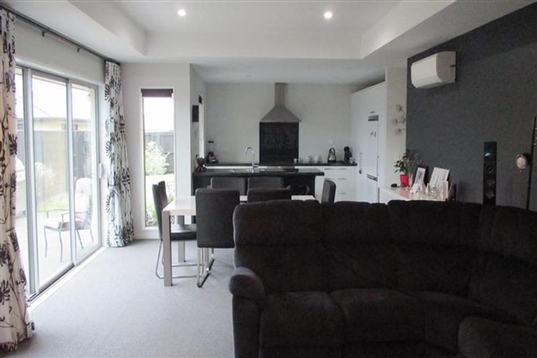 Photo of property in 25 Rossall Crescent, Rolleston, 7615