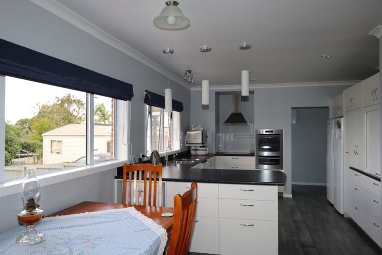 Photo of property in 137 Hokianga Road, Dargaville, 0310