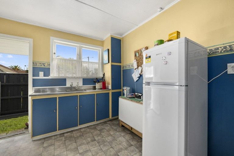 Photo of property in Heretaunga Flats, 4/652 Fergusson Drive, Trentham, Upper Hutt, 5018