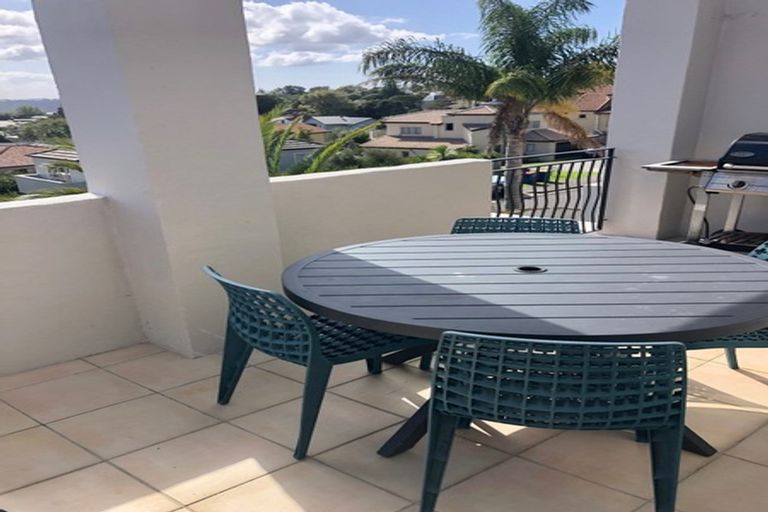 Photo of property in 11/8 Monte Cassino Place, Birkdale, Auckland, 0626