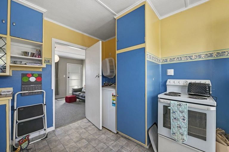 Photo of property in Heretaunga Flats, 4/652 Fergusson Drive, Trentham, Upper Hutt, 5018