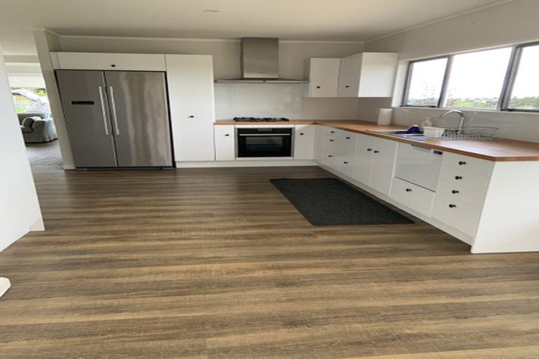 Photo of property in 211 Staniforth Road, Kaiwaka, Wellsford, 0975