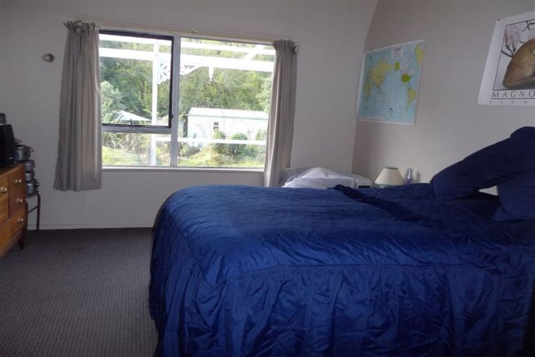 Photo of property in 28 Tapu Coroglen Road, Tapu, Thames, 3575