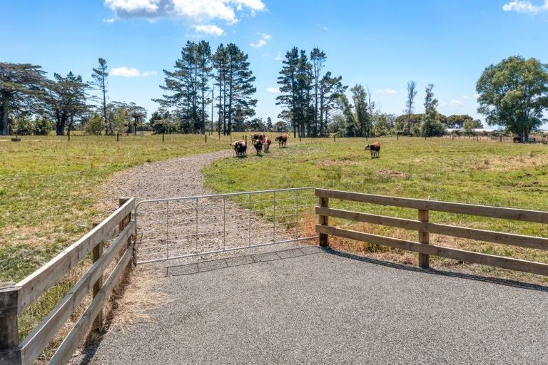 Photo of property in 39 Rugby Road, Tariki, 4388