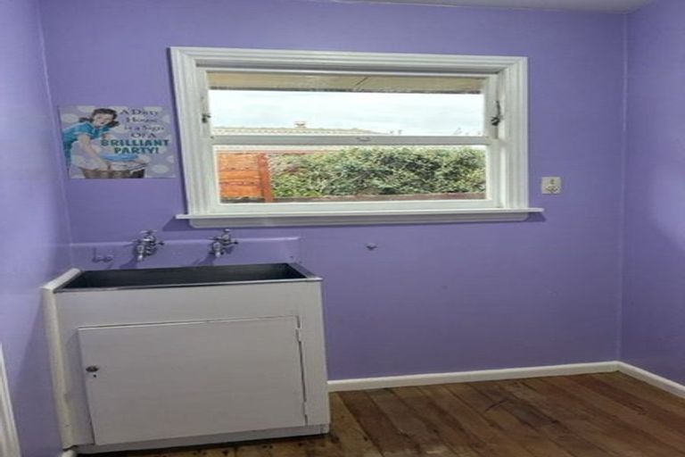 Photo of property in 13 Oriana Crescent, Hornby, Christchurch, 8042