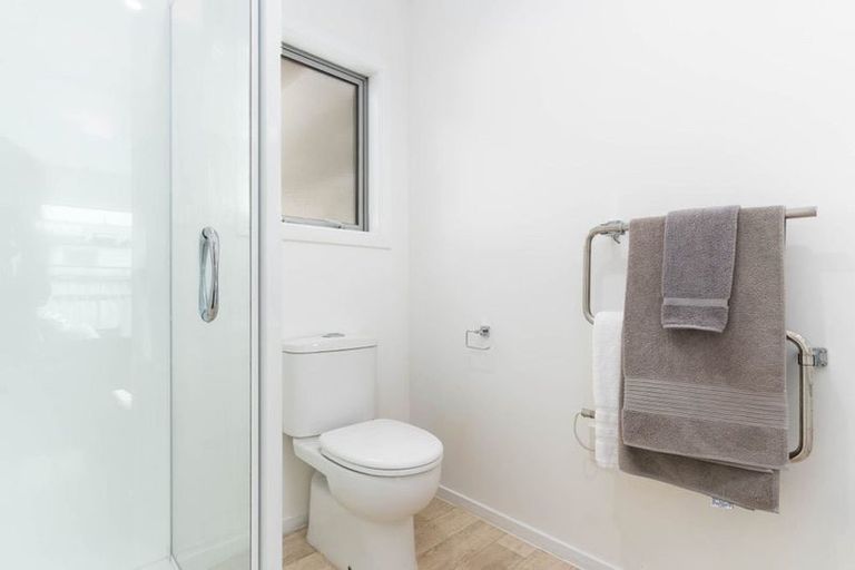 Photo of property in 7b Mclellan Street, Tawa, Wellington, 5028