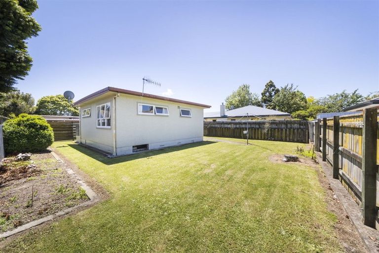 Photo of property in 142 College Street, Awapuni, Palmerston North, 4412