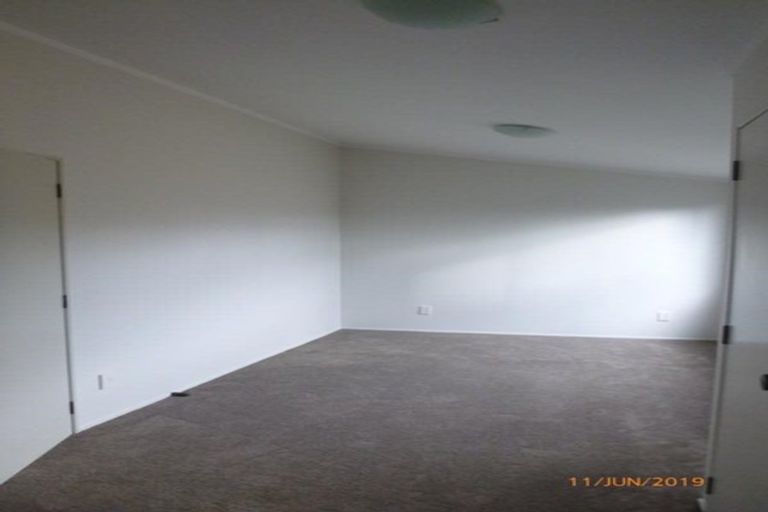 Photo of property in 1/1 Eastwood Rise, Browns Bay, Auckland, 0630