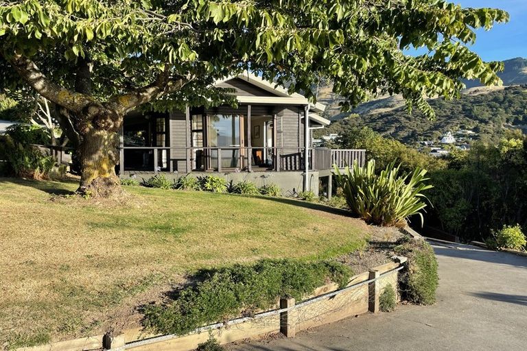 Photo of property in 6 Settlers Hill, Akaroa, 7520