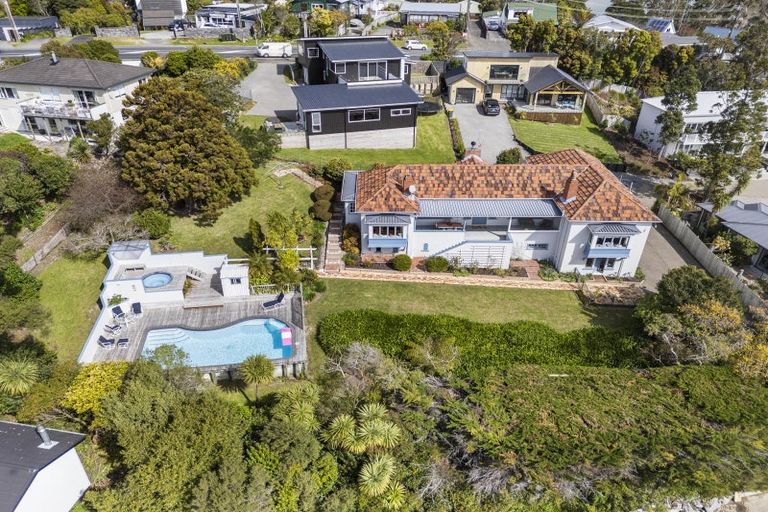 Photo of property in 2c Vipond Road, Stanmore Bay, Whangaparaoa, 0932
