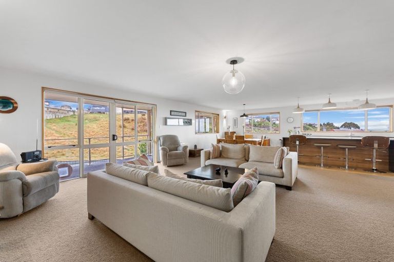 Photo of property in 45 Ashburn Street, Oamaru North, Oamaru, 9400