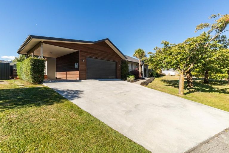 Photo of property in 26 Ferry Hill Drive, Lower Shotover, Queenstown, 9371