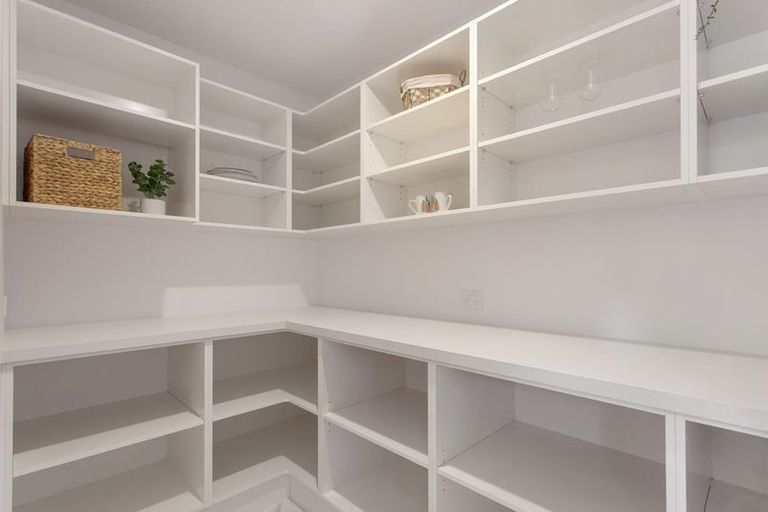 Photo of property in 19 Hutcheson Street, Sydenham, Christchurch, 8023