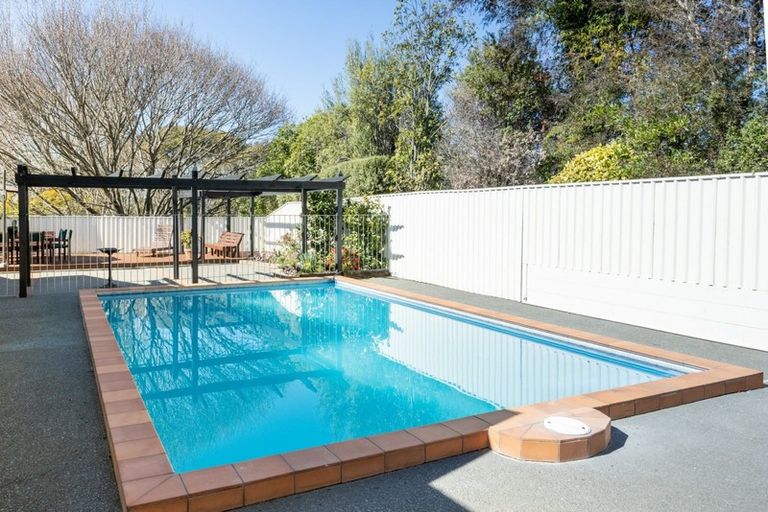 Photo of property in 90 Simla Avenue, Havelock North, 4130