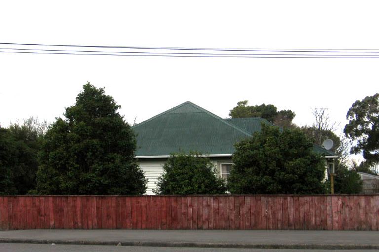 Photo of property in 8 Wakefield Street, Featherston, 5710