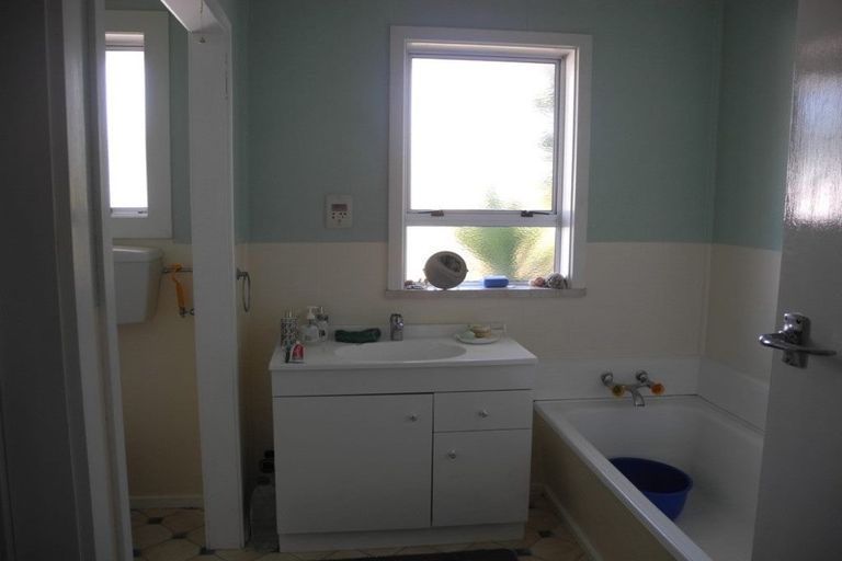 Photo of property in 33 Opie Street, Waimate, 7924