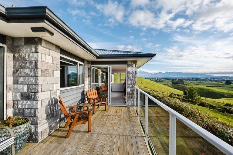 Photo of property in 169 King Road, Inglewood, 4386