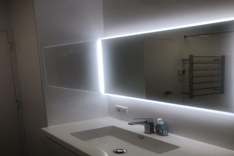 Photo of property in 72 Standen Street, Karori, Wellington, 6012