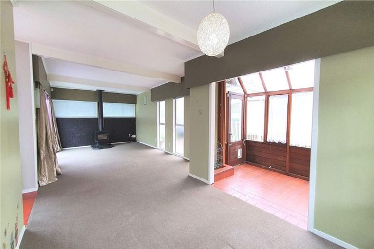 Photo of property in 12 Joyce Street, Pahurehure, Papakura, 2113