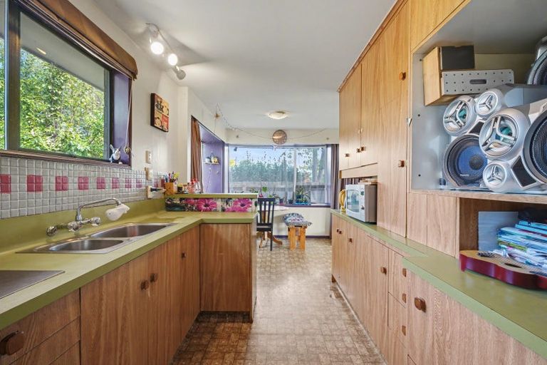 Photo of property in 2/119a Prestons Road, Redwood, Christchurch, 8051