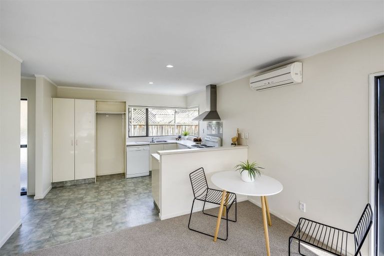 Photo of property in 2/145 Nelson Crescent, Napier South, Napier, 4110